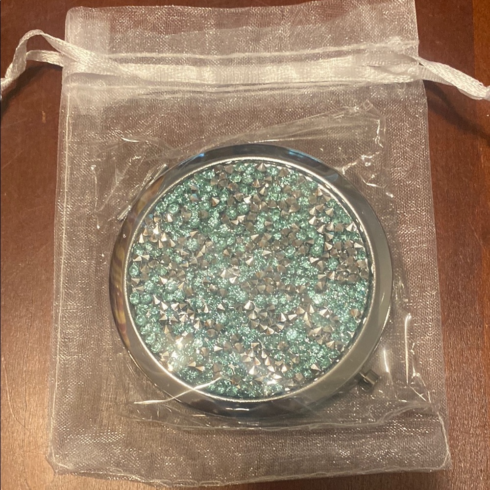 Silver and green glitter purse Compact Mirror. NIP Regular & magnetized sides